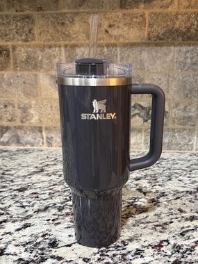 40oz Crystal Clear Night Stanley Quencher